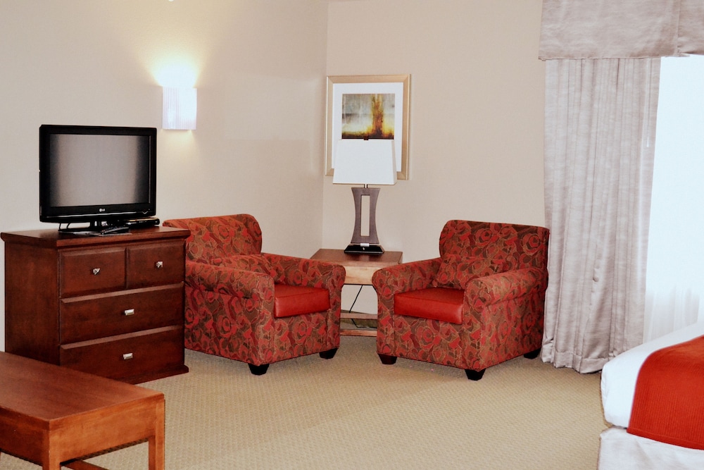HOLIDAY INN EXPRESS HOTEL AND SUITES BOZEMAN WEST 44/75