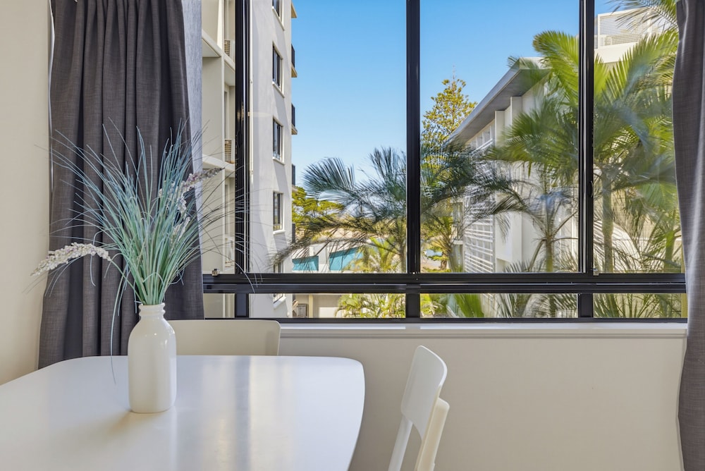 Belaire Place 38/50