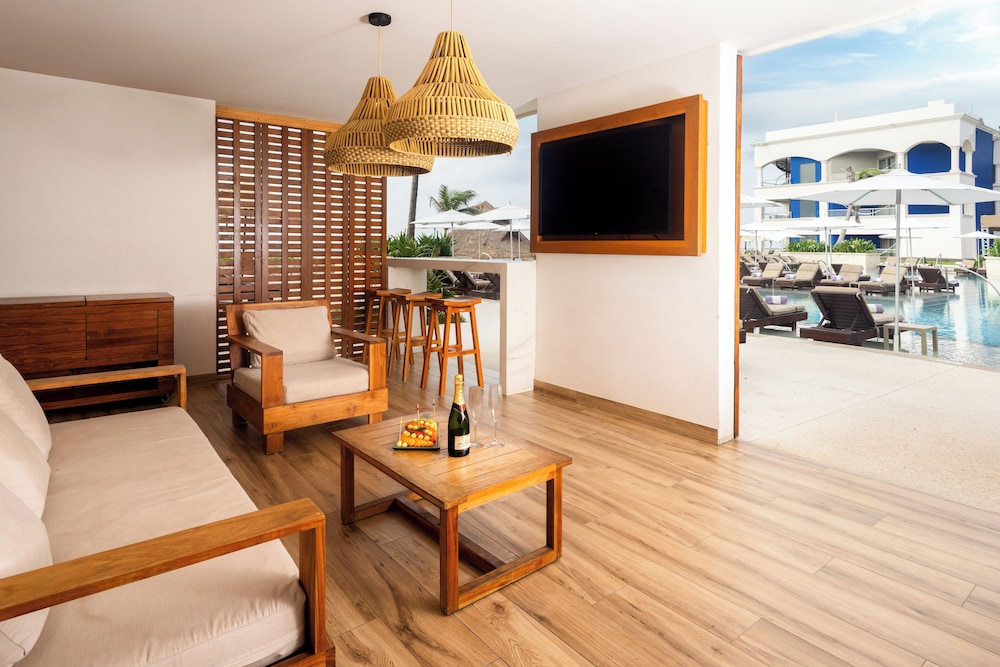 Hard Rock Hotel Riviera Maya- Heaven Section - Adults Only 63/76