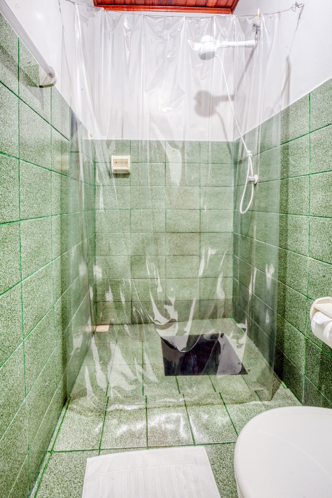 Amazonia Jungle Hotel 50/50