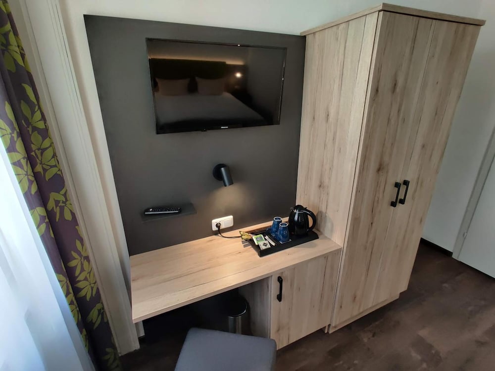 Hotel Goldene Traube 8/50