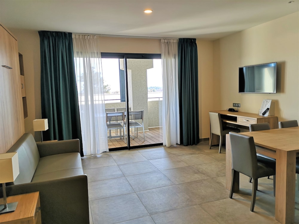Hotel and Residence Lido Marana 32/46