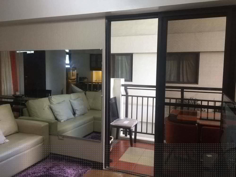 Your Home Away From Home Royal Palm 34/57