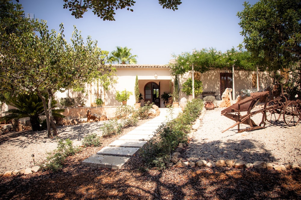 AGROTURISMO FINCA PEROLA 51/58