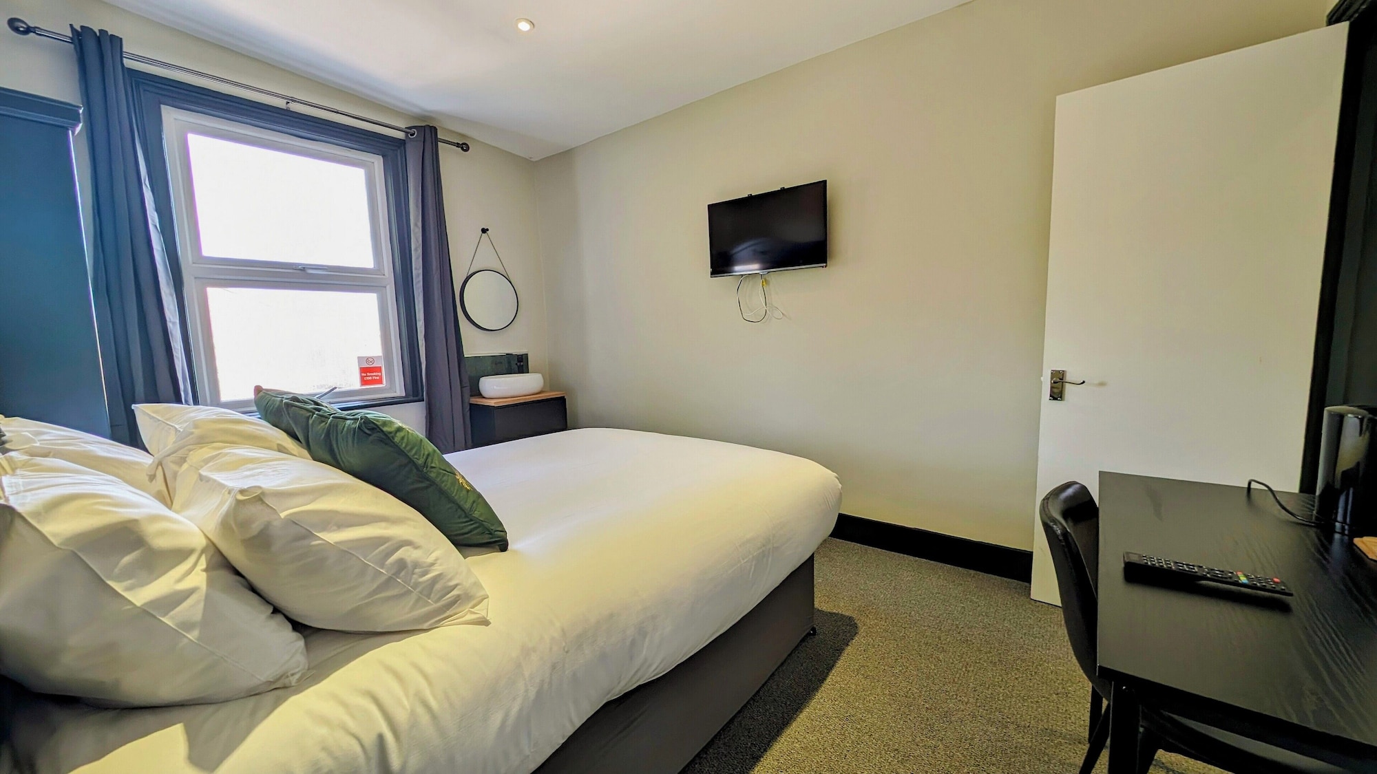COMFORT, DOUBLE BED