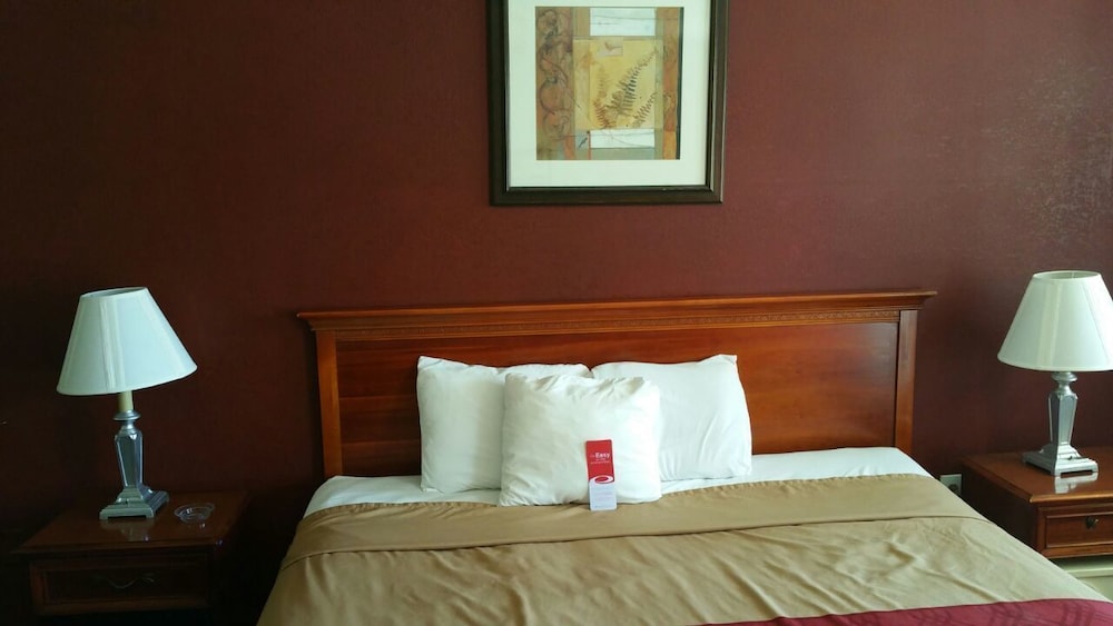 Red Carpet Inn Norwalk CT 31/45