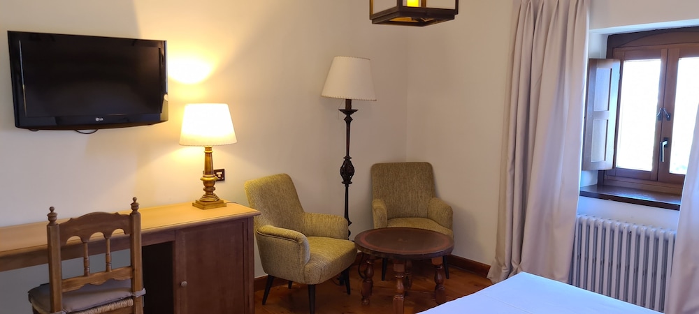 Parador De Gredos 25/49