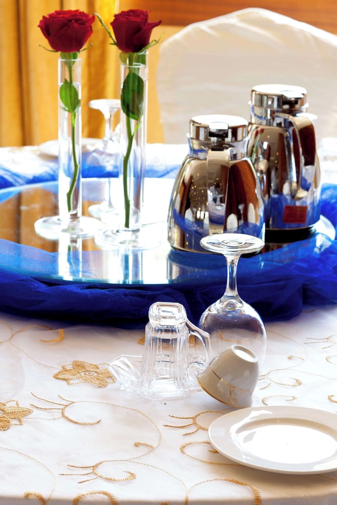 بارك إن باي راديسون الخبر(Park Inn By Radisson Al Khobar Hotel) 33/74