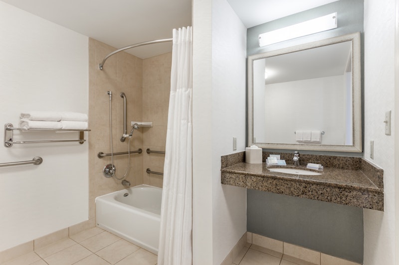 Hilton Garden Inn Albany SUNY Area 60/60