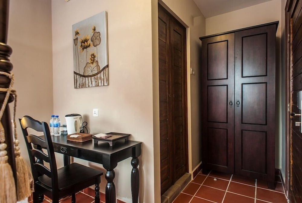 Armenian Suite 41/58