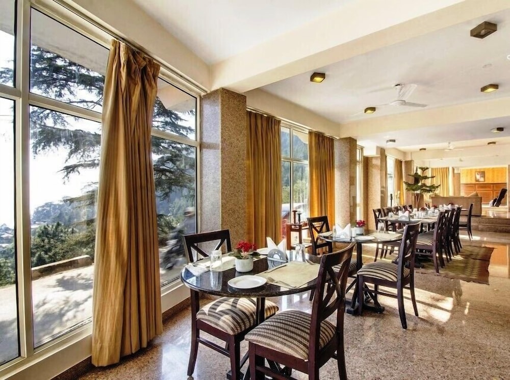 Villa Paradiso 24/36