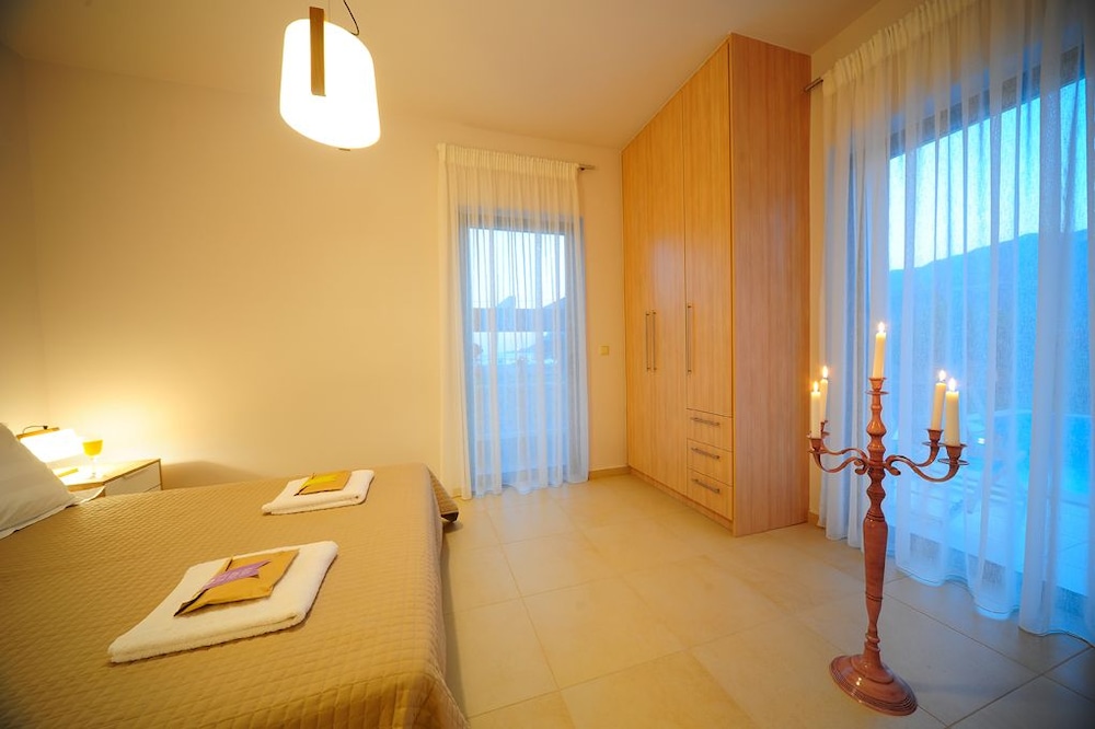 Plakias Cretan Resorts 32/65