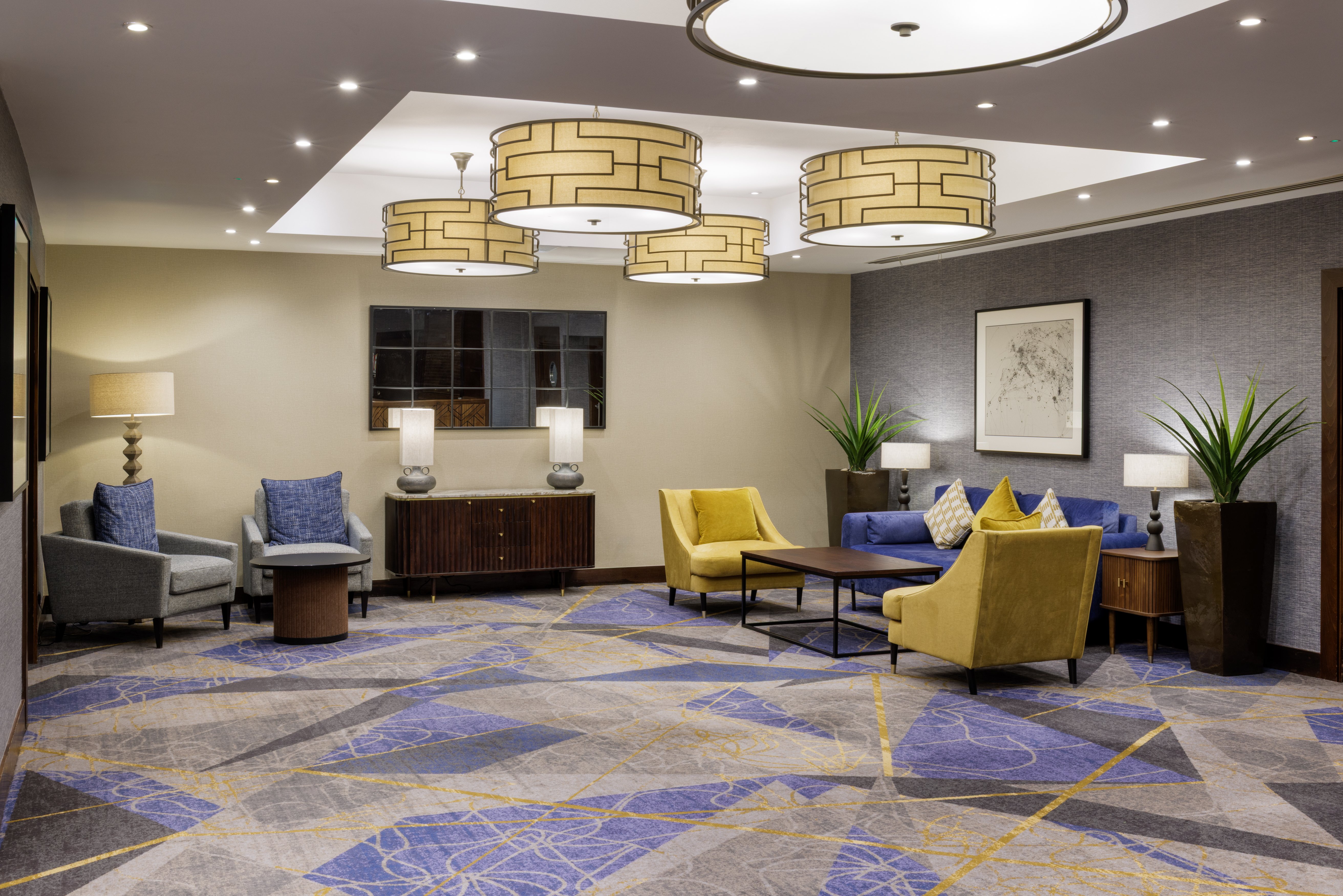 Crowne Plaza London Gatwick Airport 49/83
