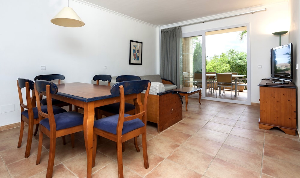 Insotel Cala Mandia Resort Spa 59/71