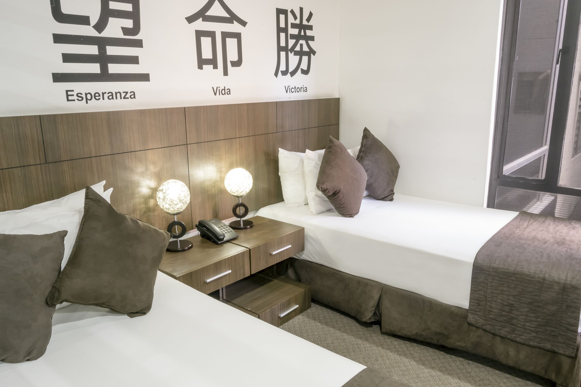 STANDARD, TWIN BEDS