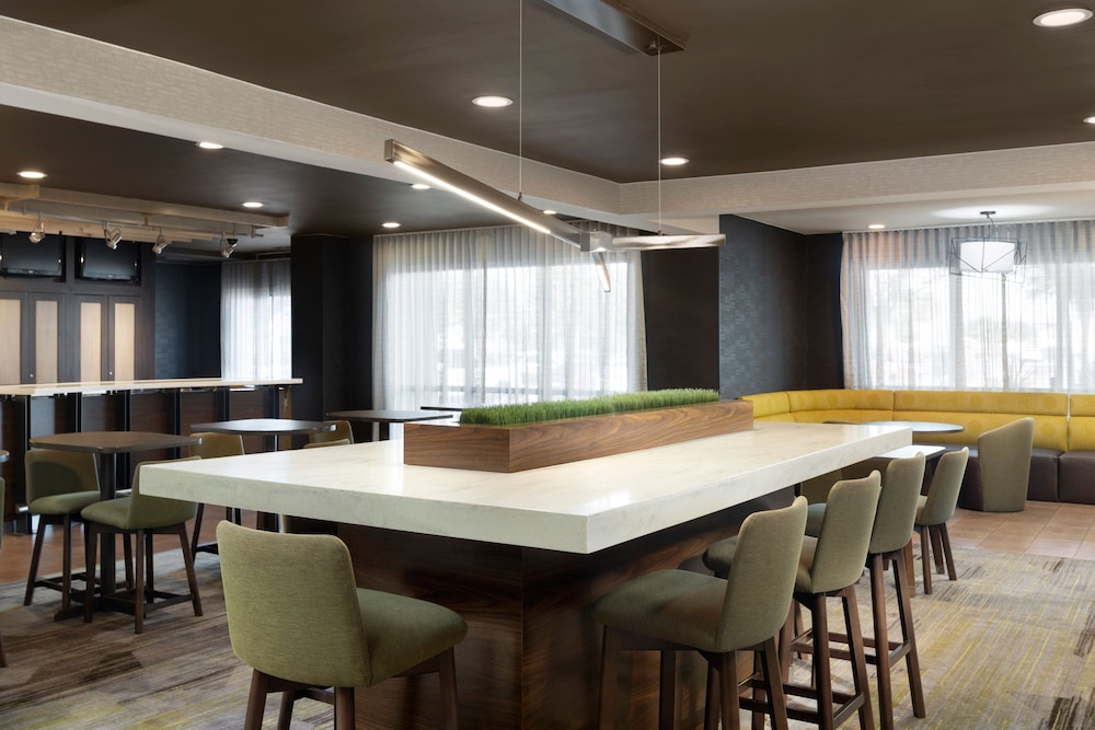 Courtyard By Marriott Austin Round Rock 42/54