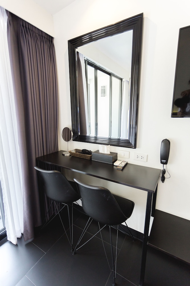 Isilver Hotel 63/63