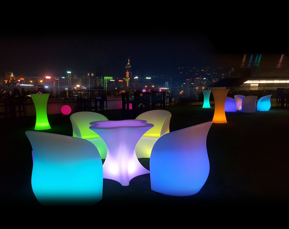 Harbour Plaza Metropolis 35/43