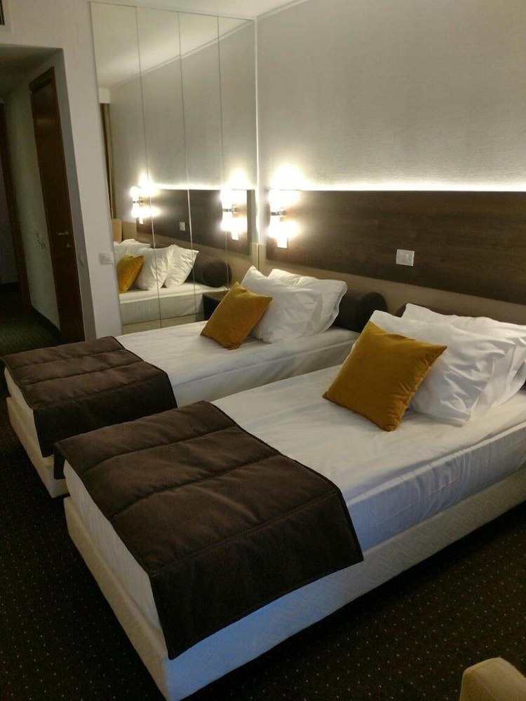 Zenith Hotel - Conference And Spa - Mamaia Resort 25/34