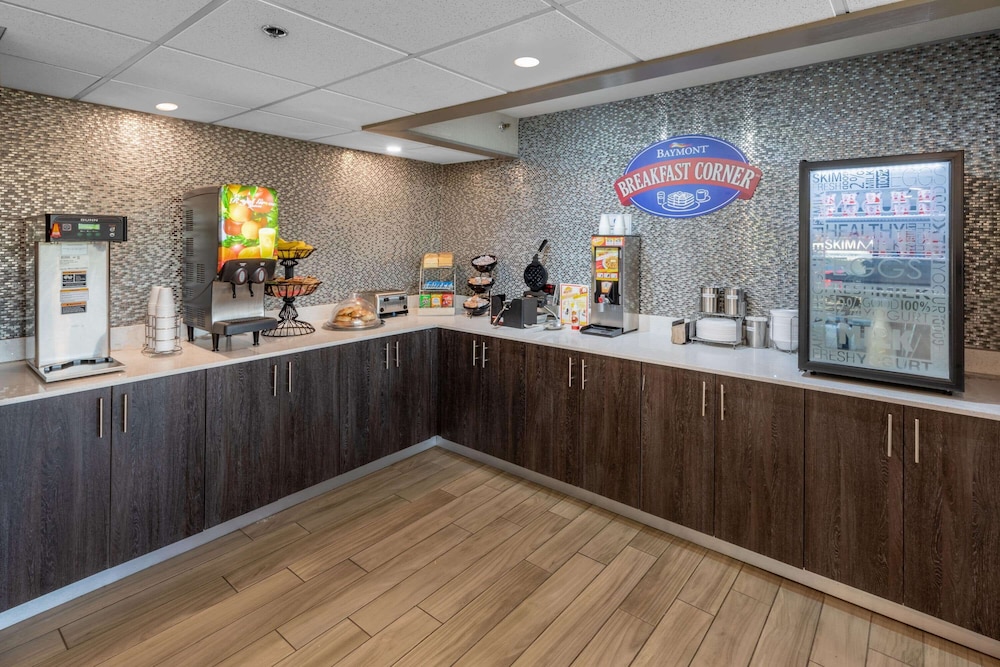 Baymont by Wyndham McAllen 35/60