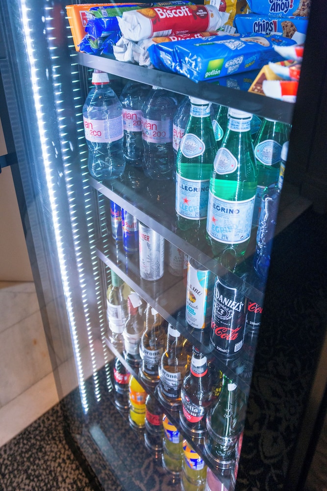 Vasanta Hotel Boutique 3/50