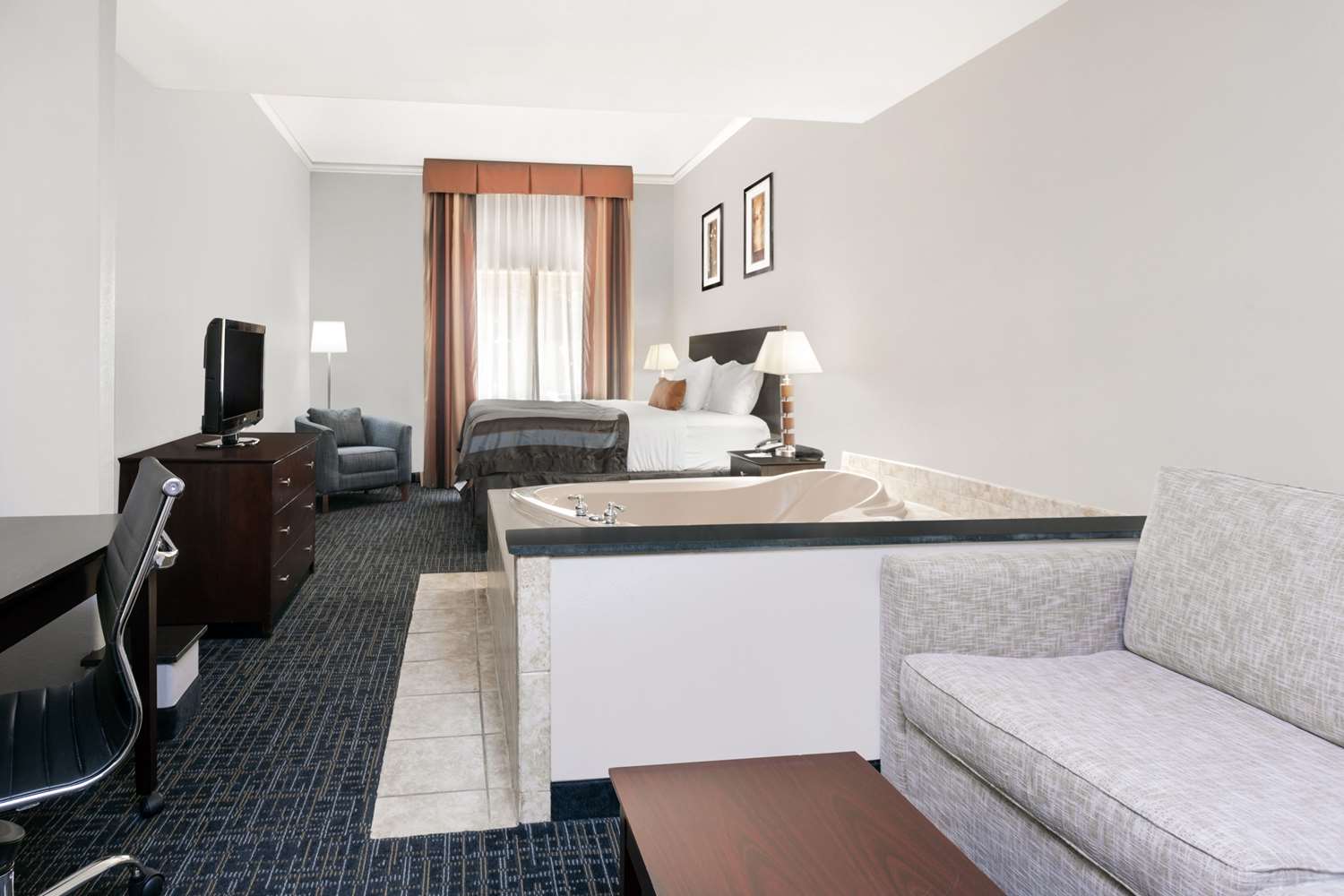 Wingate by Wyndham Athens Near Downtown 4/14