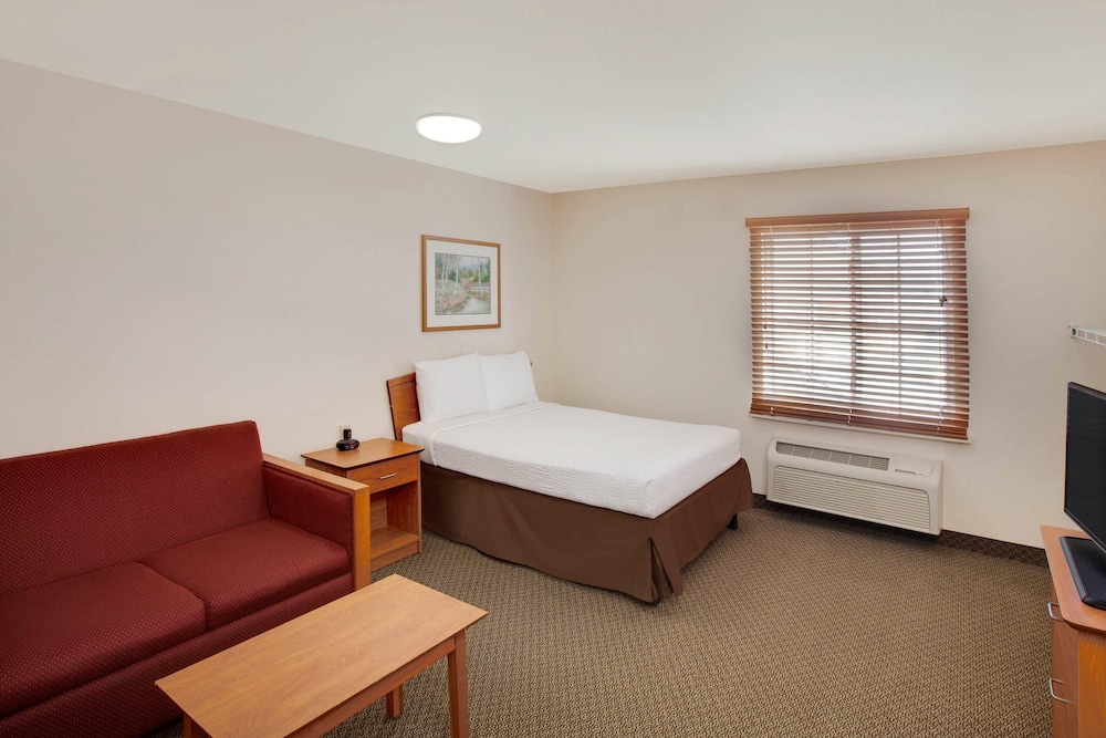 Standard, Double Bed, Bathtub, Accessible
