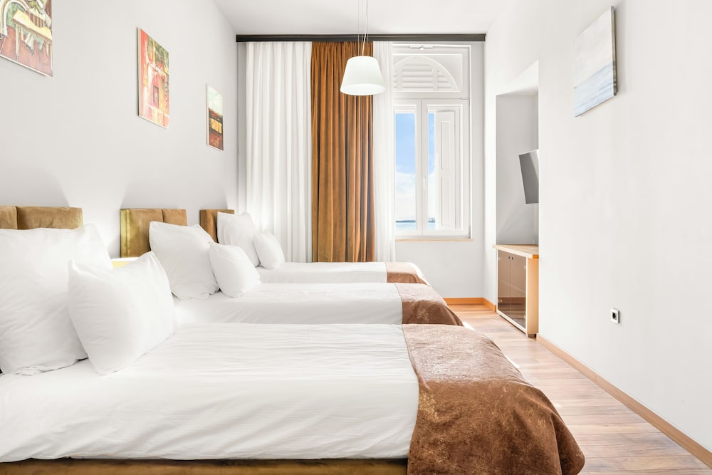 Hotel Dua Residence 4/50