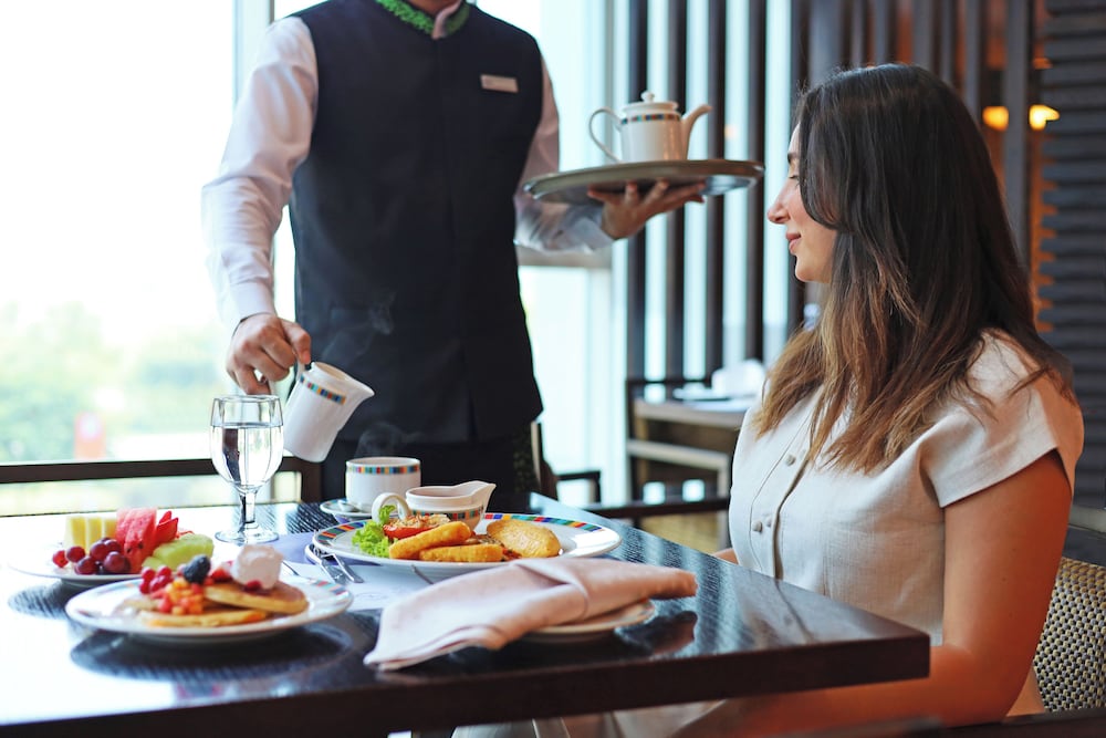 restaurant cafeteria