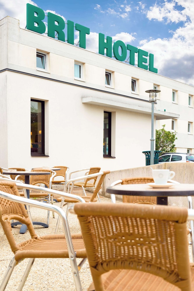 Brit Hotel Rennes Cesson - Le Floreal 4/66