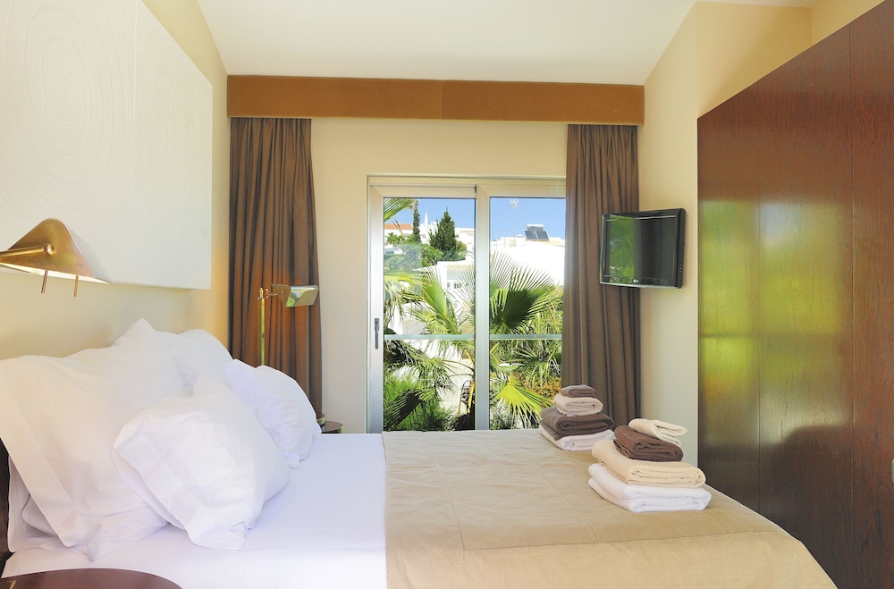 Sao Rafael Holidays 34/77