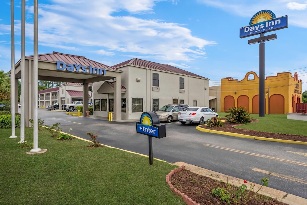 Days Inn By Wyndham Bainbridge 30/39
