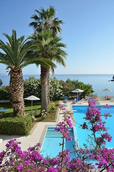 Istron Bay Hotel 7/60