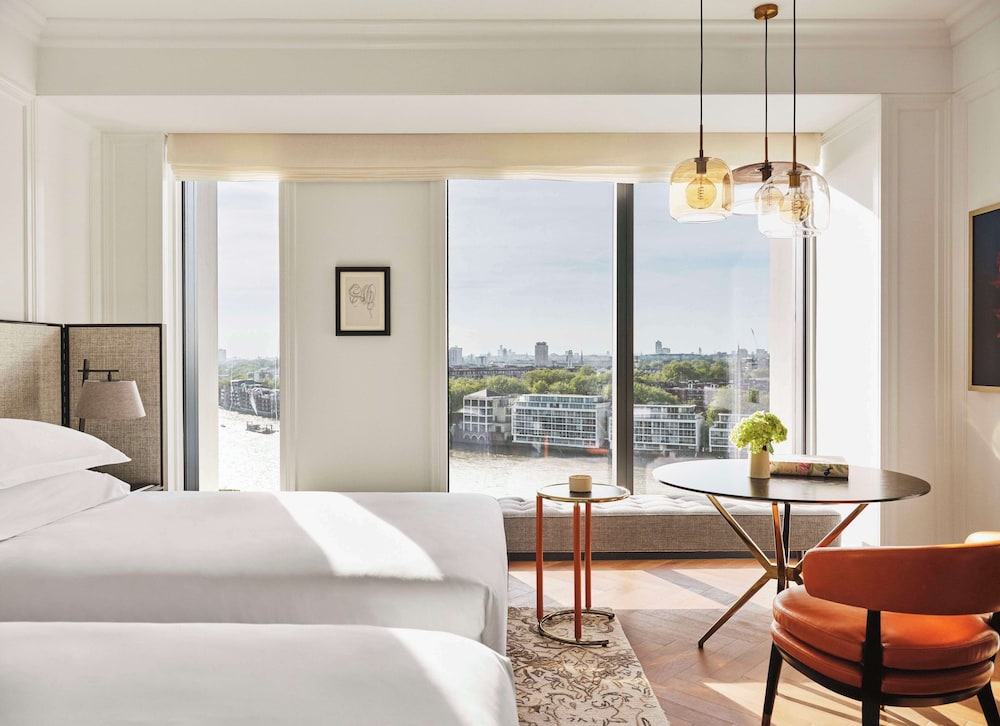 PARK HYATT LONDON RIVER THAMES 11/50