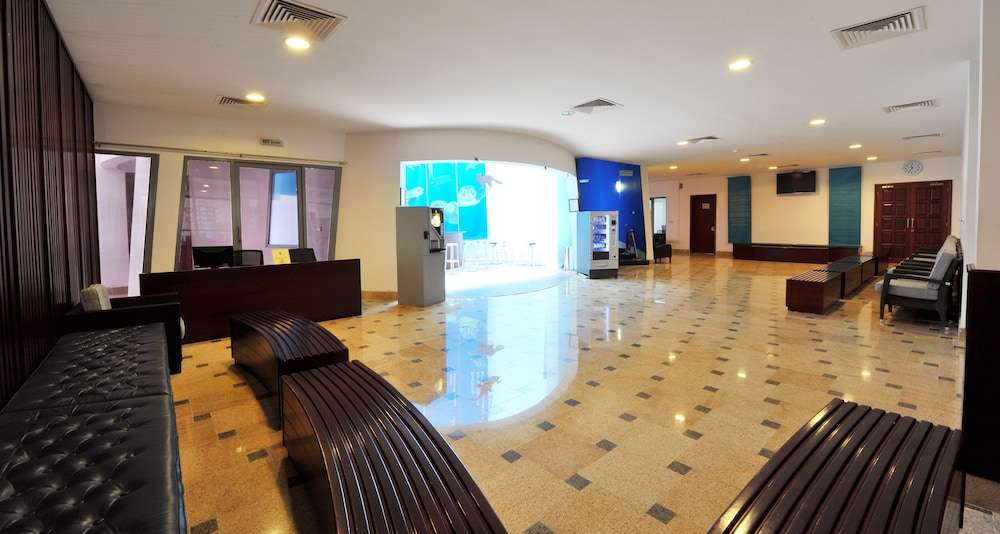 Ras Al Jinz Turtle Reserve 24/40