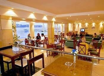 Argos Hotel 70/82
