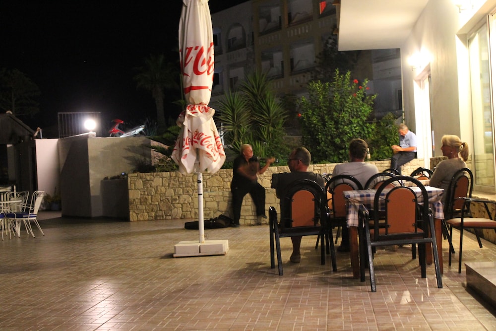 Pantheon Hotel 13/29