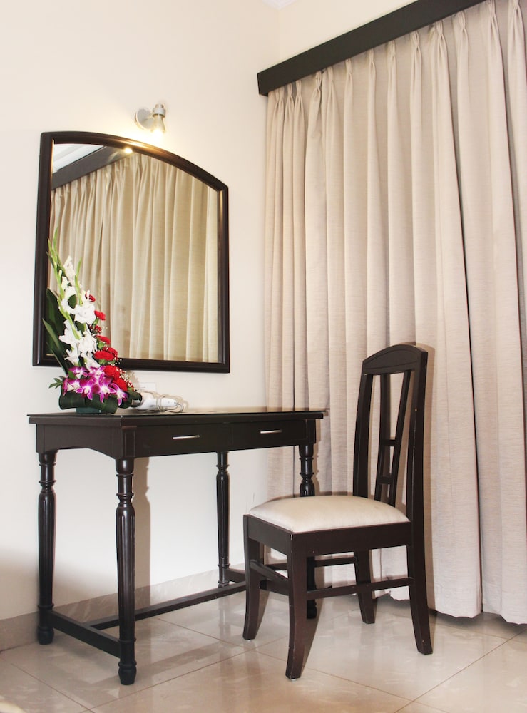 Calangute Towers 33/50