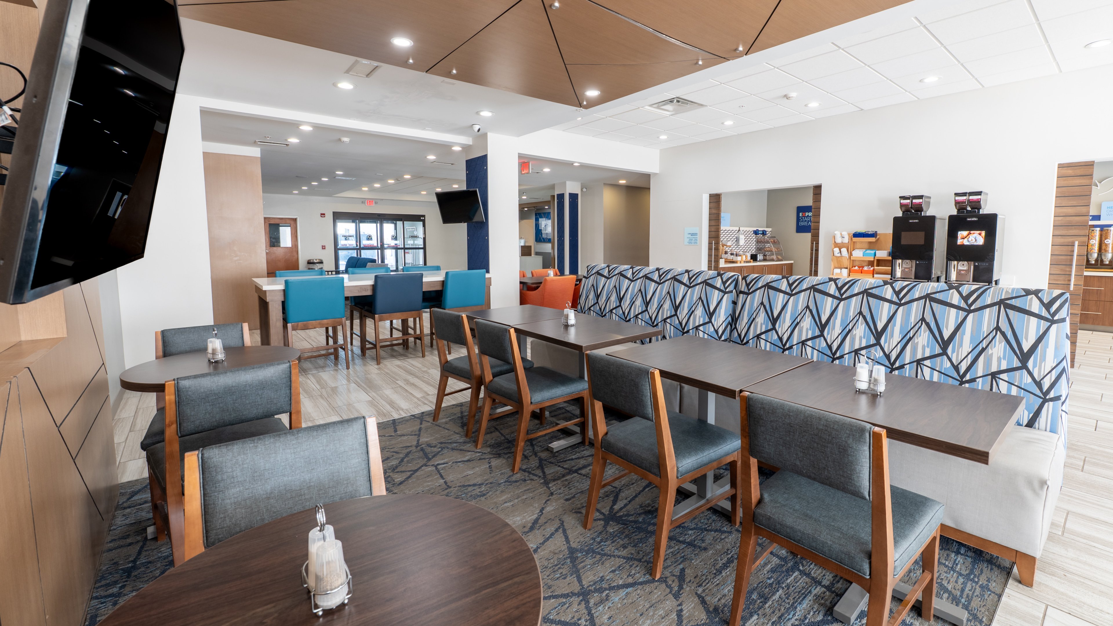 Holiday Inn Express Hotel & Suites Anderson 57/78