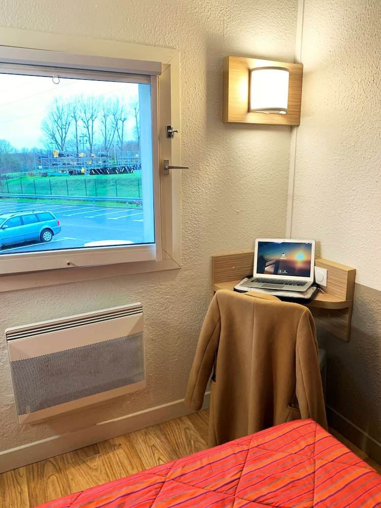 Premiere Classe Troyes Sud - Parc St Thibault 31/50