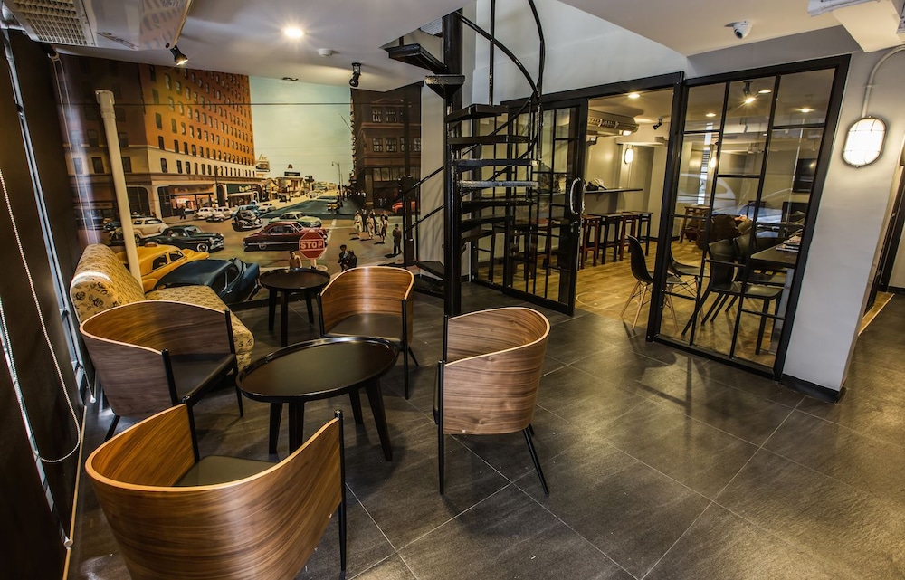 Jellybean the Blocks Hostel Sukhumvit 10 47/63