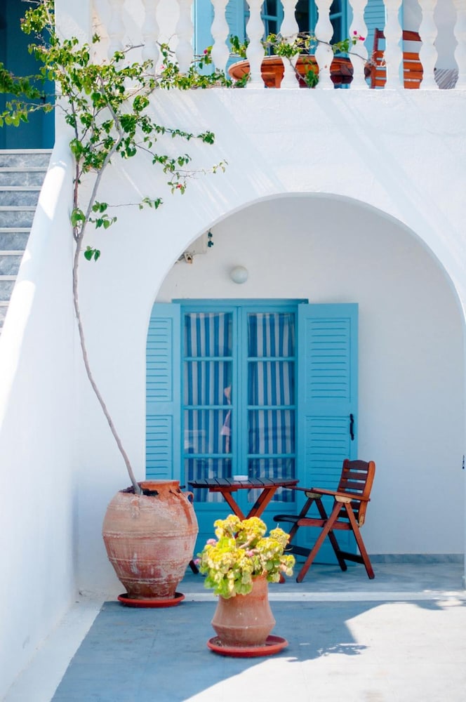 Villa Markezinis 35/48