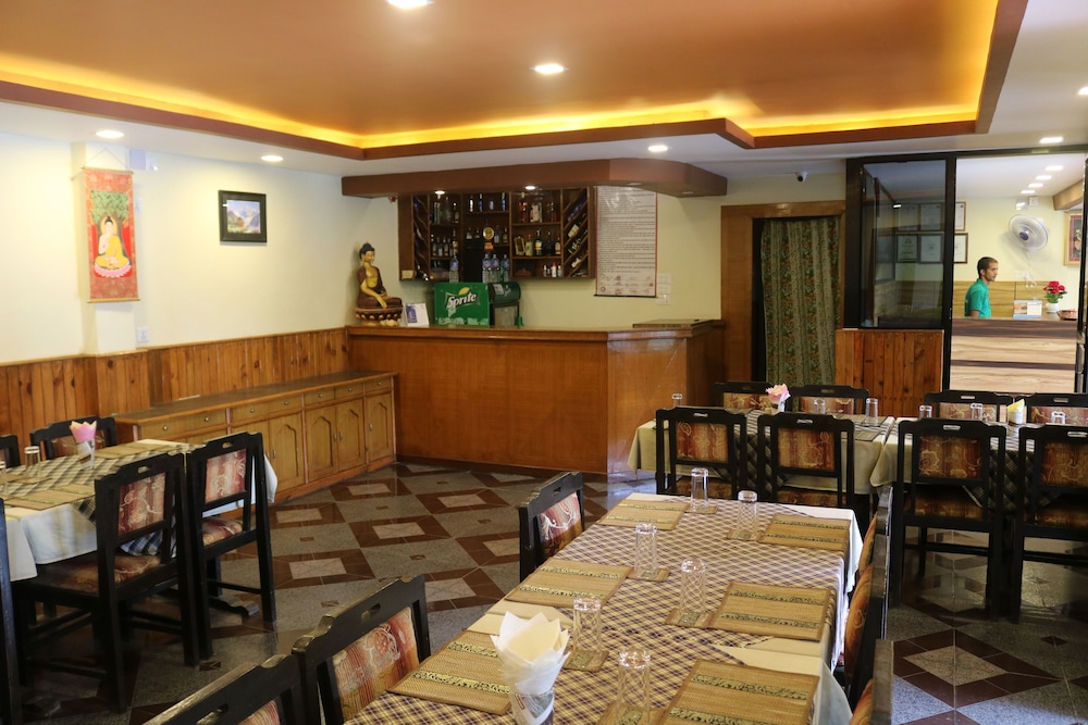 Chitwan Village Resort 34/39