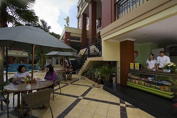Grand Wahid Hotel Salatiga 52/61