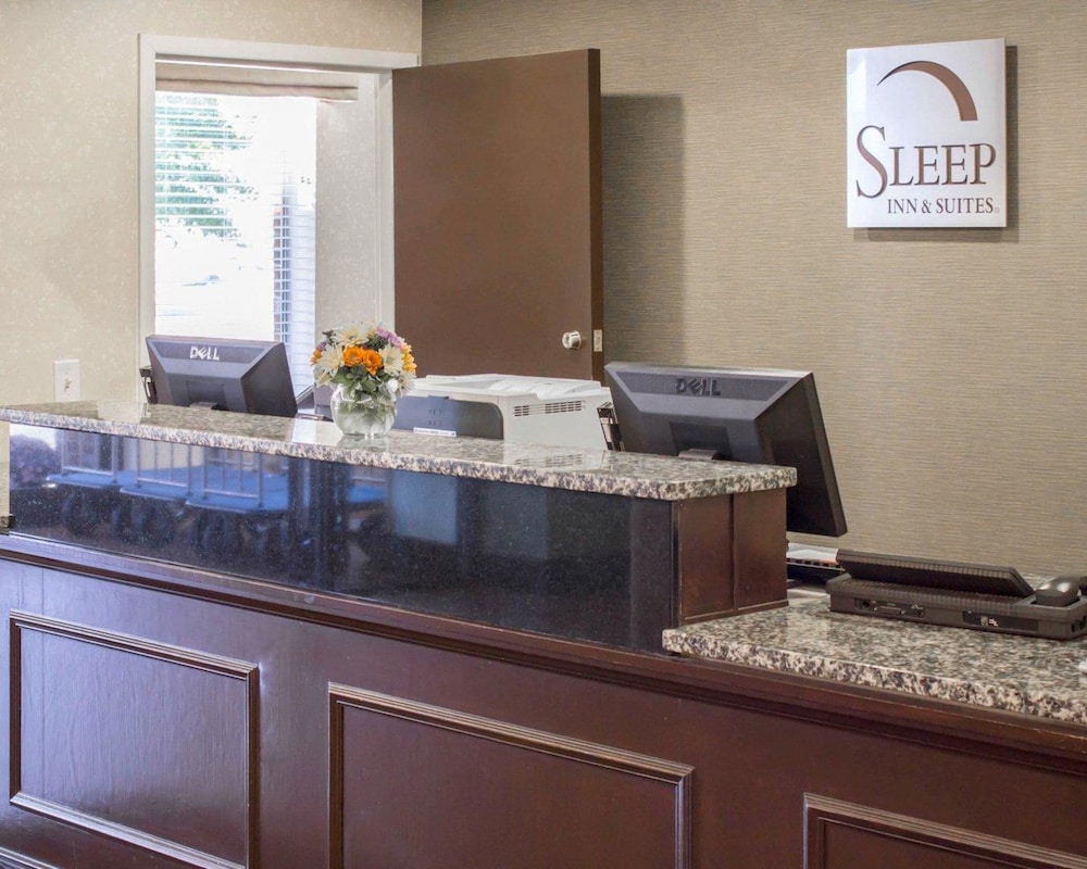 Sleep Inn and Suites Smithfield Near I-95 26/34