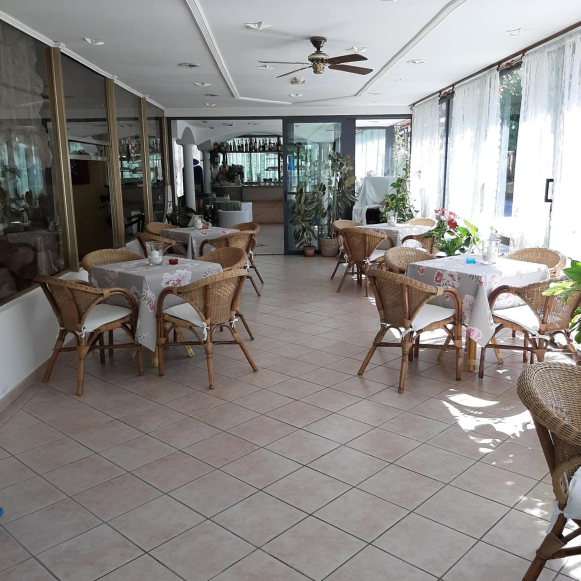 Hotel Alfredo's 19/27