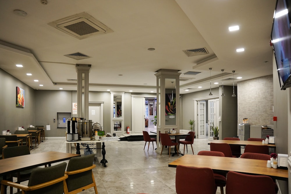 Enerji Hotel 36/46