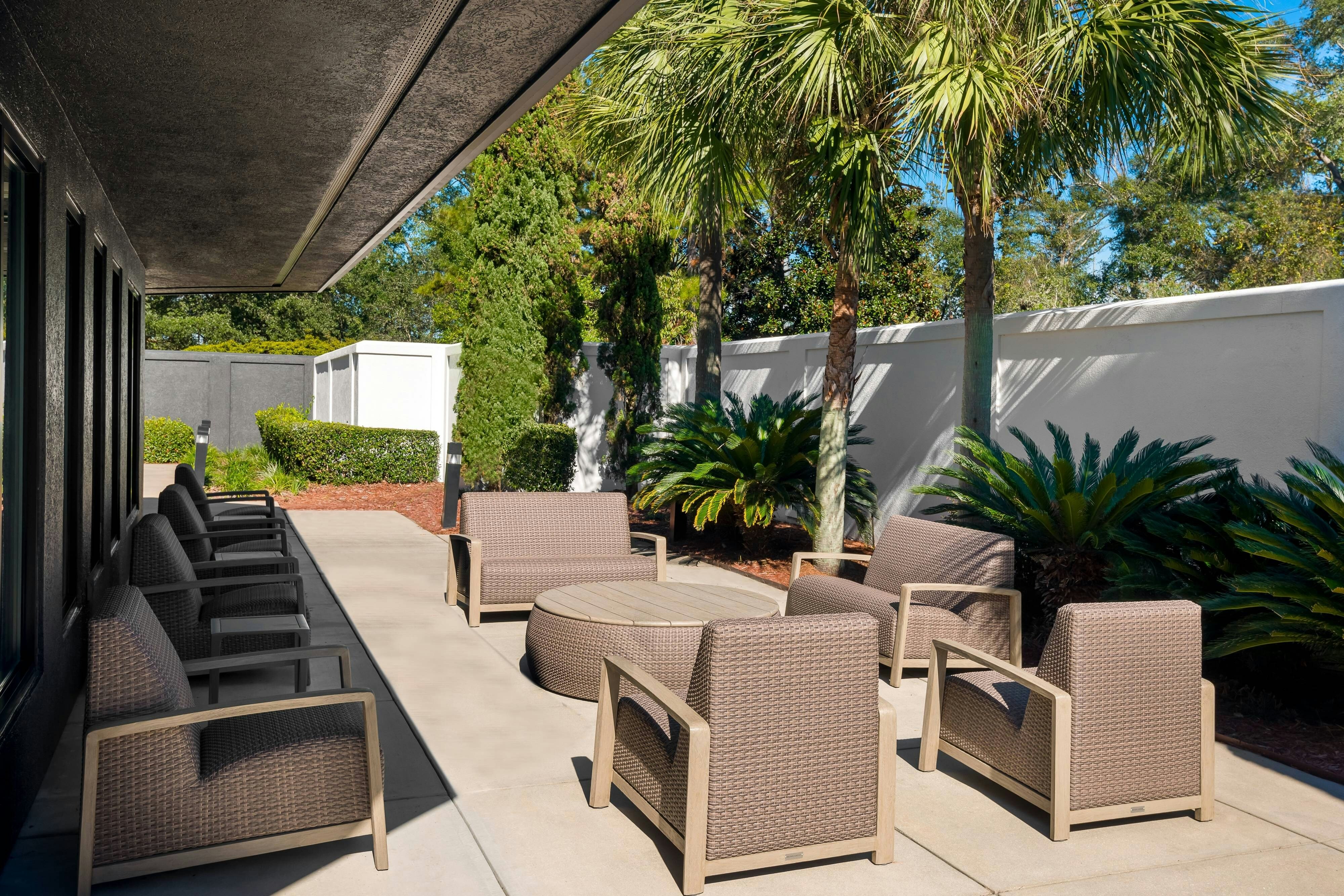 Courtyard by Marriott Tallahassee North/I-10 Capital Circle 53/53