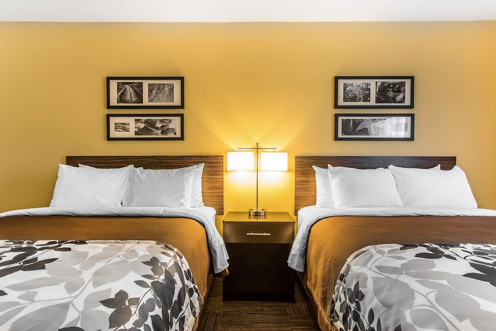 Comfort Suites Leesville 12/50