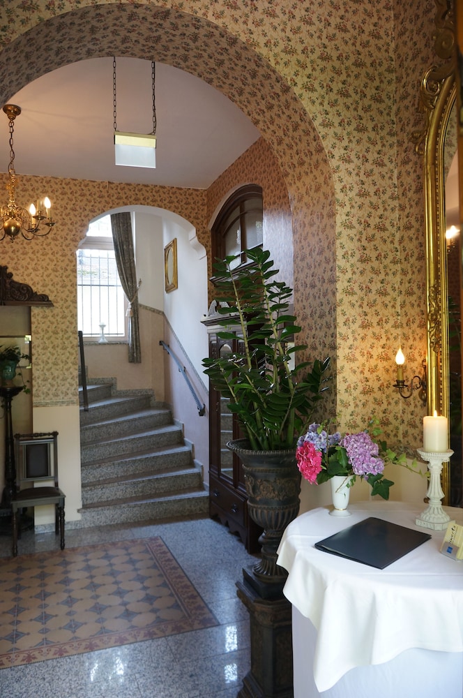 Hotel Villa Herzog 8/49